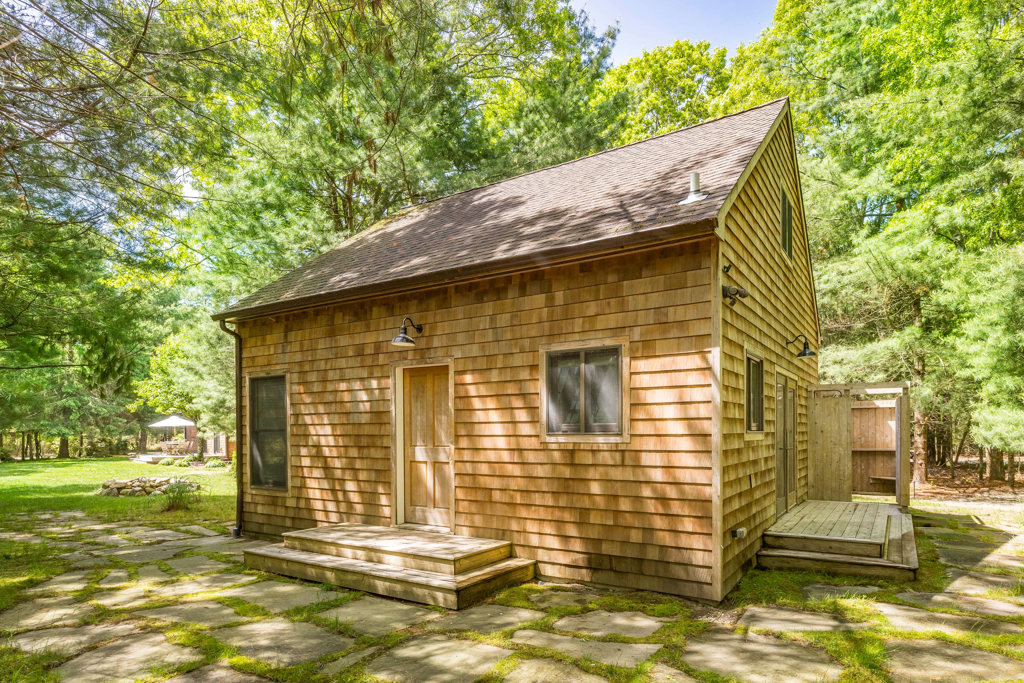 60 Northwest Northwest Landing Road East Hampton, NY 11937 - Photo 22 of 31