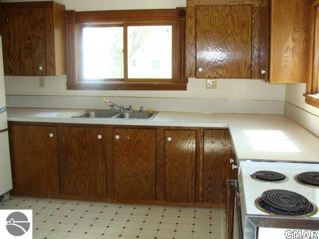 6798 Winfield Road Ovid, MI 48866 - Photo 3 of 12 1768373-2.JPG