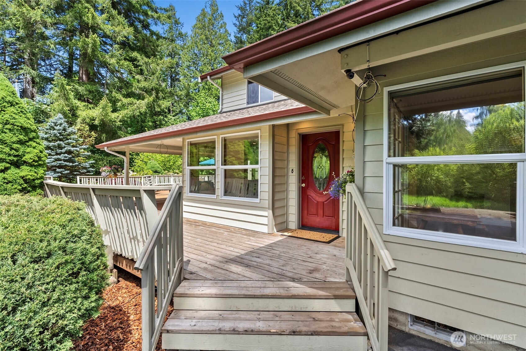 4111 Lemon Road Northeast Olympia, WA 98506 - Photo 9 of 38 Gallery Image 9