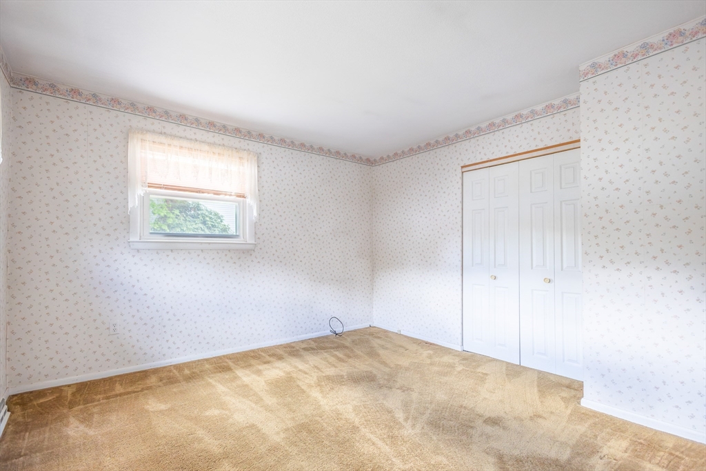 25 Windward Road Lowell, MA 01852 - Photo 14 of 31 Gallery Image 14