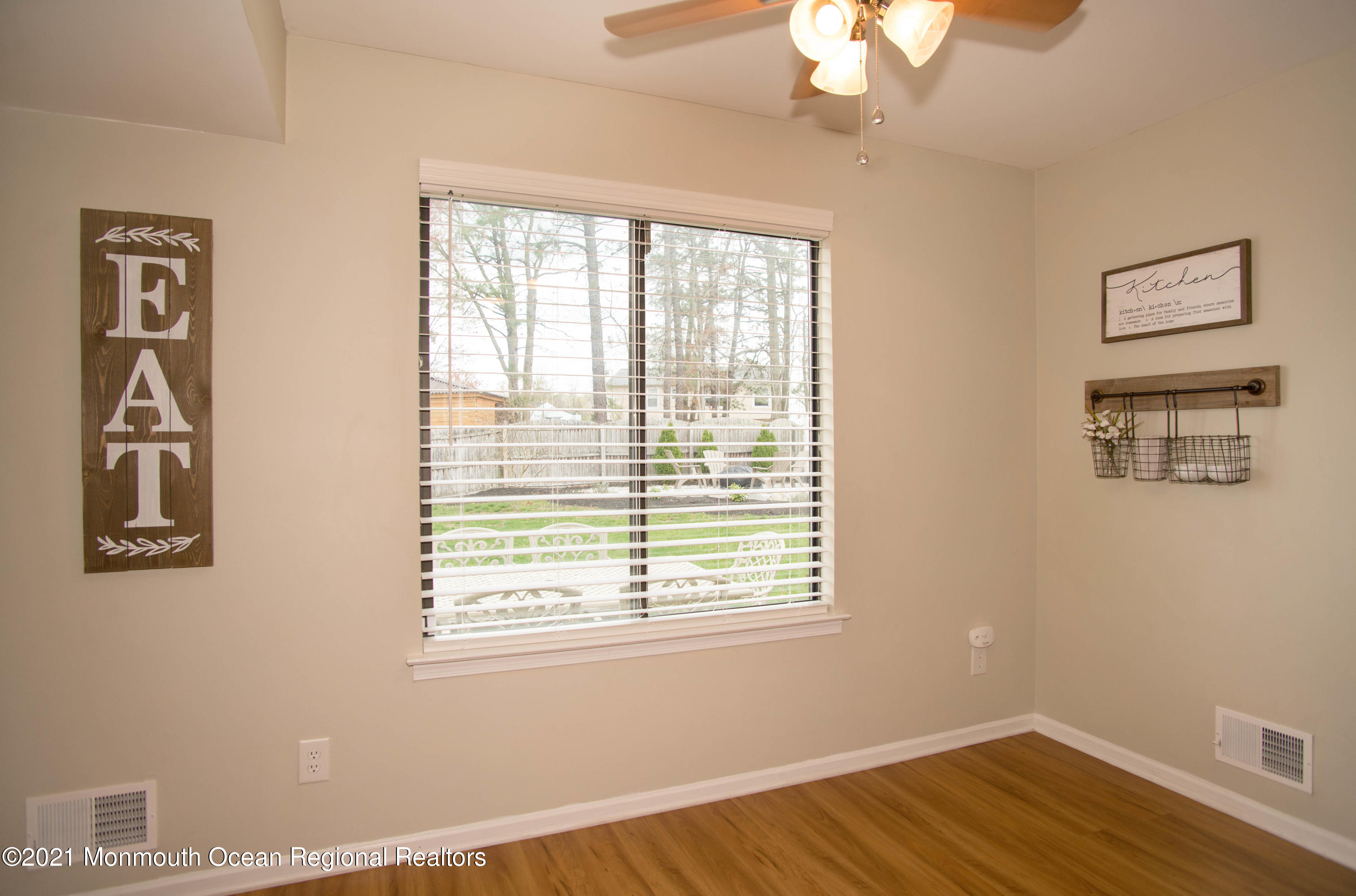 80 Starlight Road Howell, NJ 07731 - Photo 17 of 35 Eat-In Kitchen Area