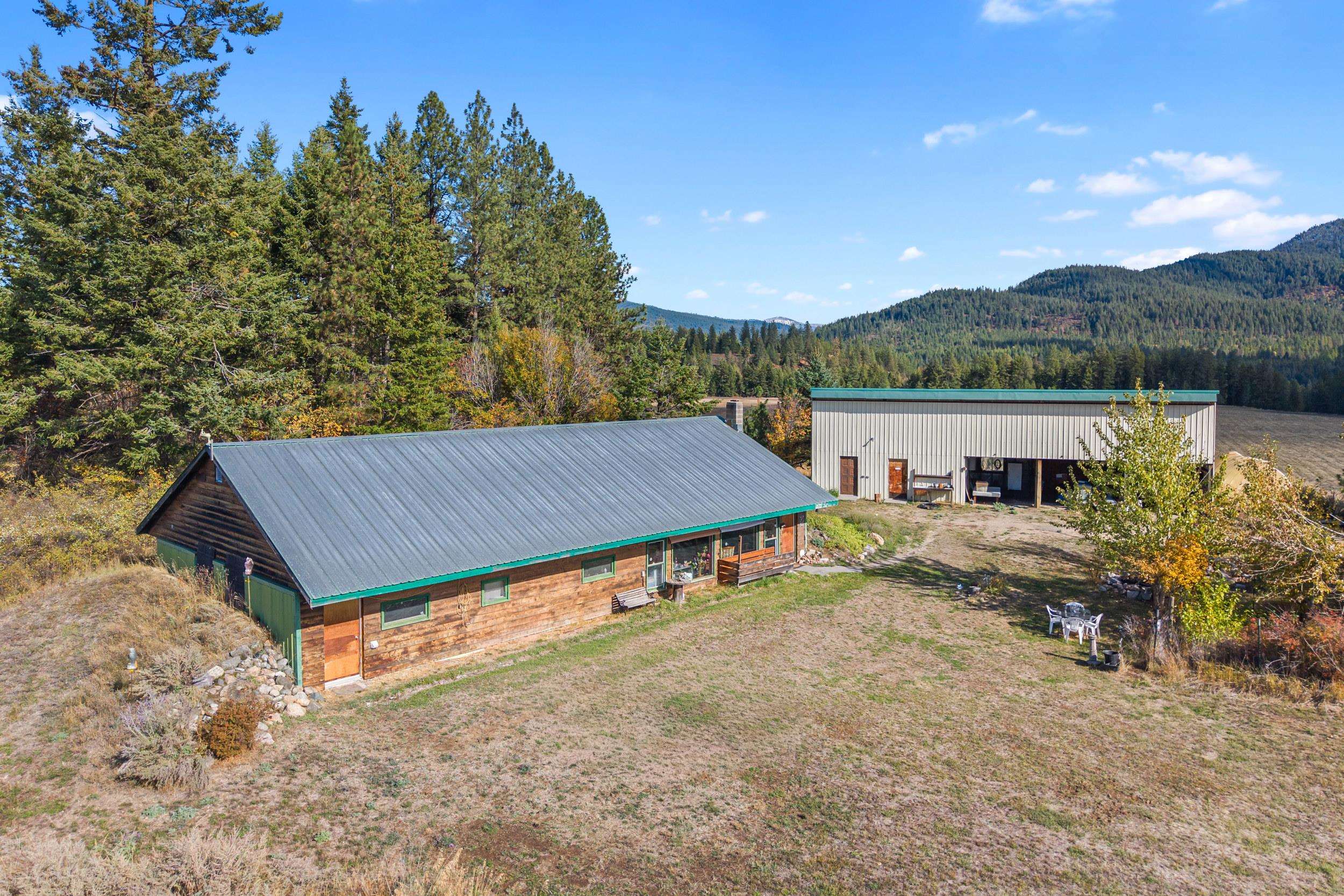2633 Highline Road Chewelah, WA 99109 - Photo 1 of 24 Gallery Image 1