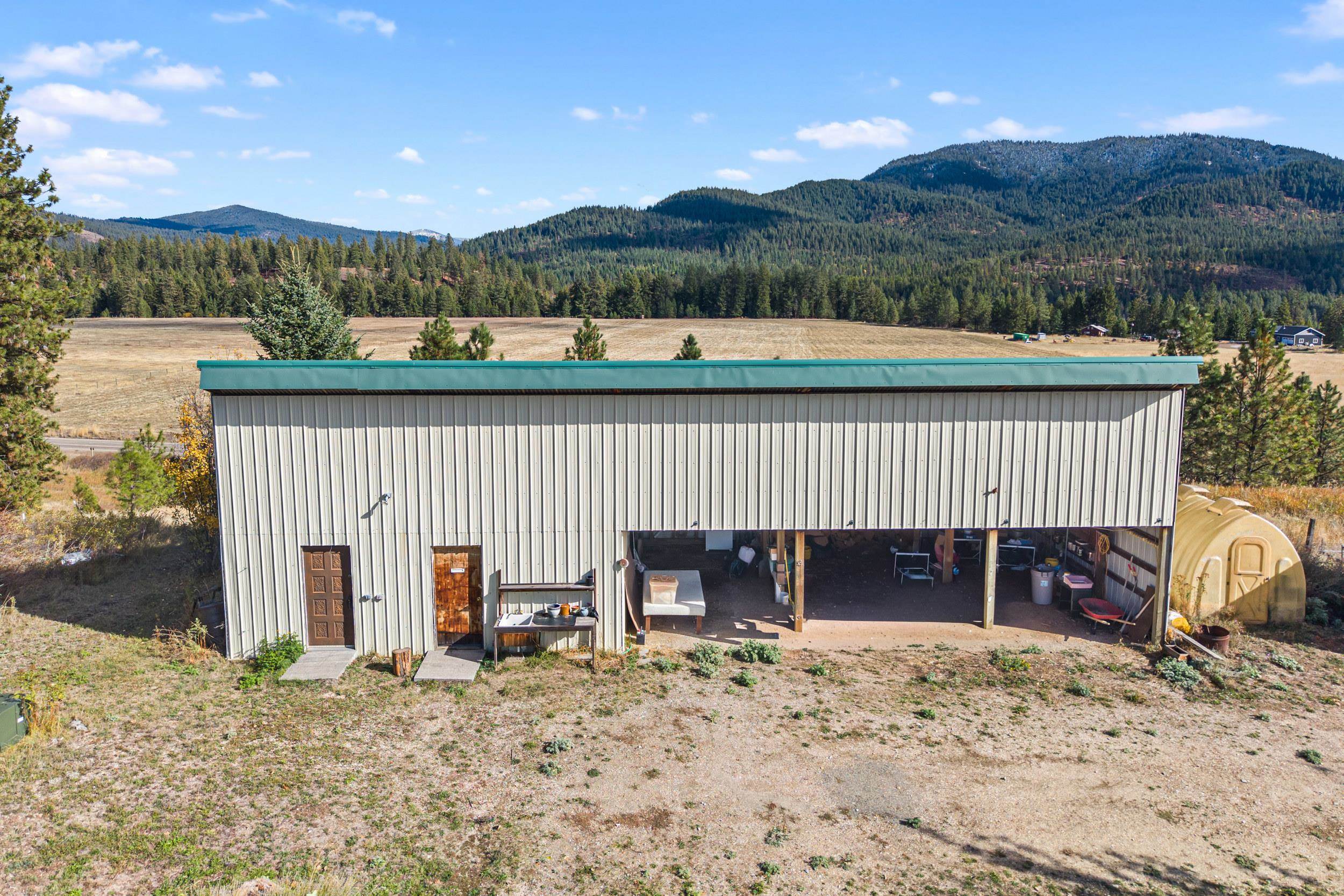 2633 Highline Road Chewelah, WA 99109 - Photo 11 of 24 Gallery Image 11