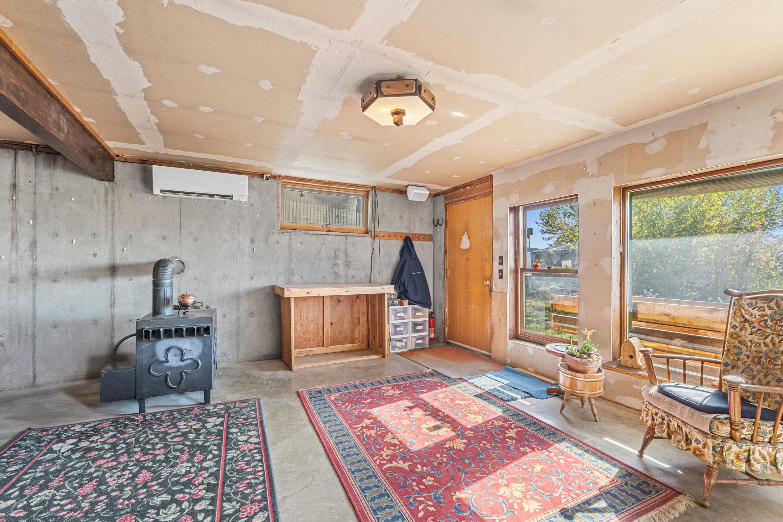 2633 Highline Road Chewelah, WA 99109 - Photo 2 of 24 Gallery Image 2