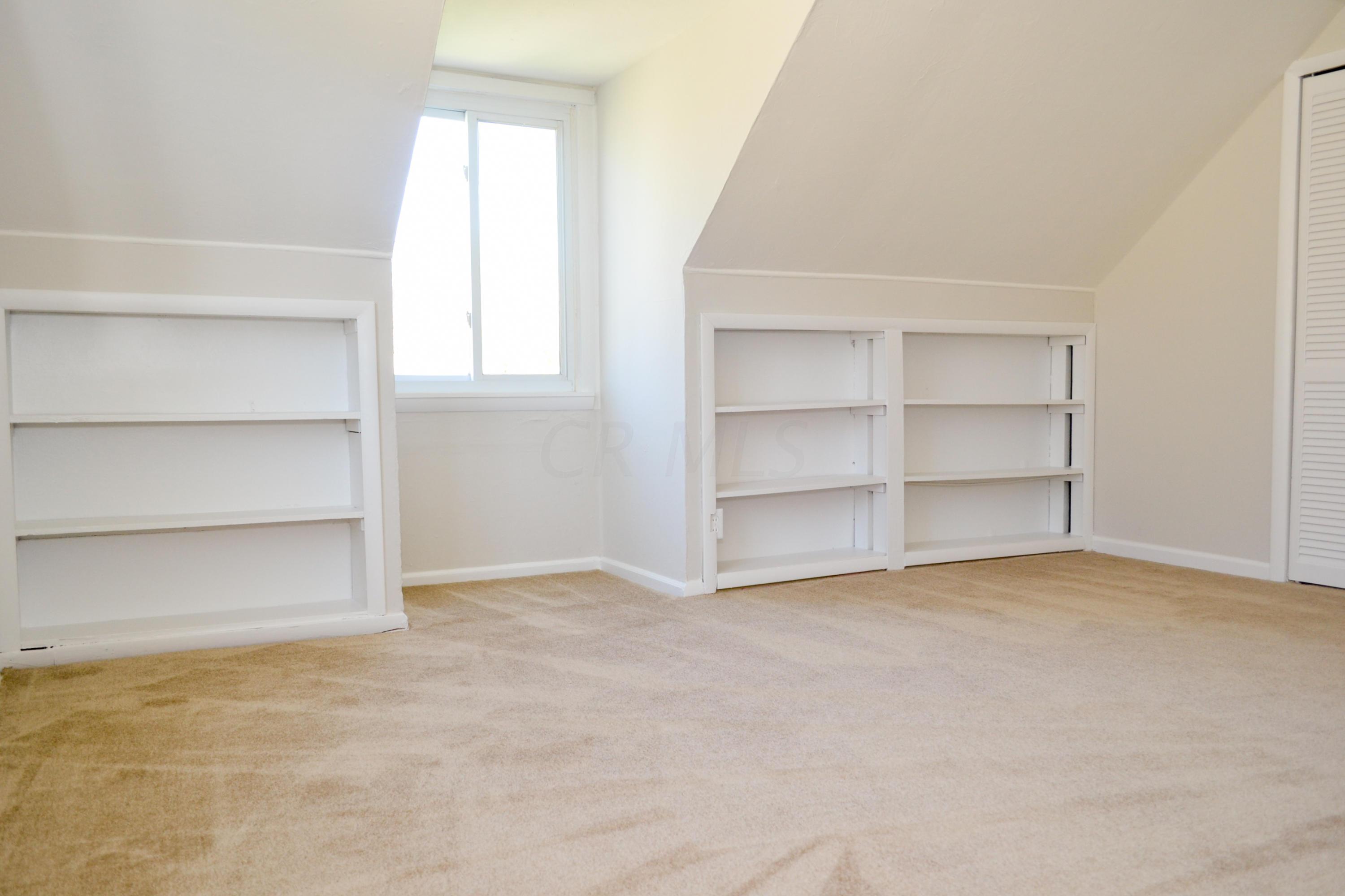 157 South Ashburton Road Columbus, OH 43213 - Photo 15 of 40 Gallery Image 15