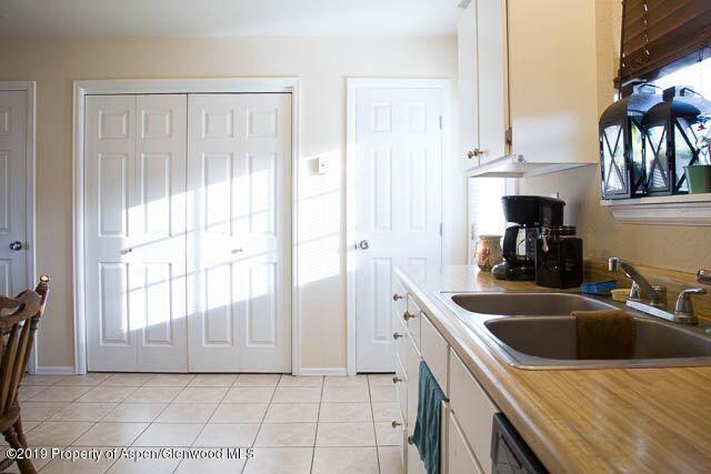 2425 West Avenue, Unit 2427 Rifle, CO 81650 - Photo 22 of 31 kjaD_CKG