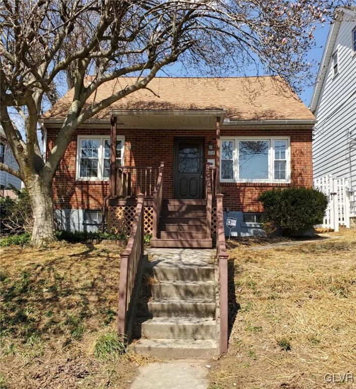 1114 Spring Street Bethlehem, PA 18018 - Photo 1 of 16 Gallery Image 1