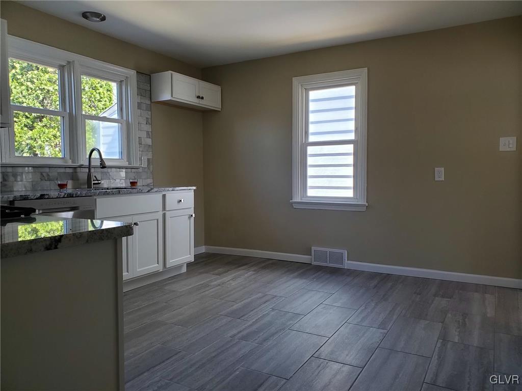 1114 Spring Street Bethlehem, PA 18018 - Photo 5 of 16 Gallery Image 5