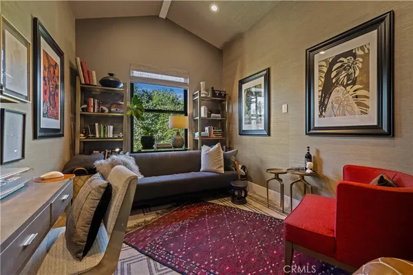 $1,575,000 | 17929 Martha Street, Encino, CA 91316