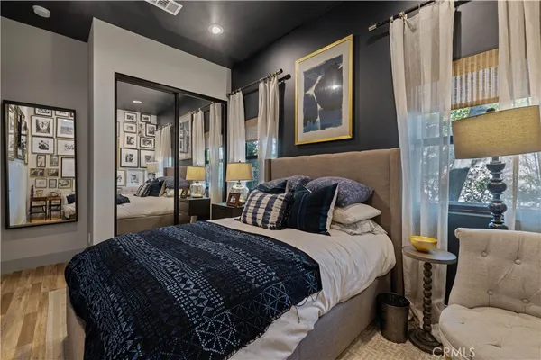 $1,575,000 | 17929 Martha Street, Encino, CA 91316