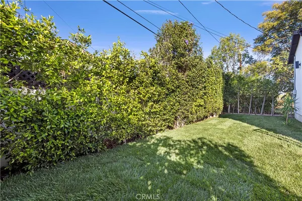 $1,575,000 | 17929 Martha Street, Encino, CA 91316