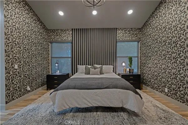 $1,575,000 | 17929 Martha Street, Encino, CA 91316
