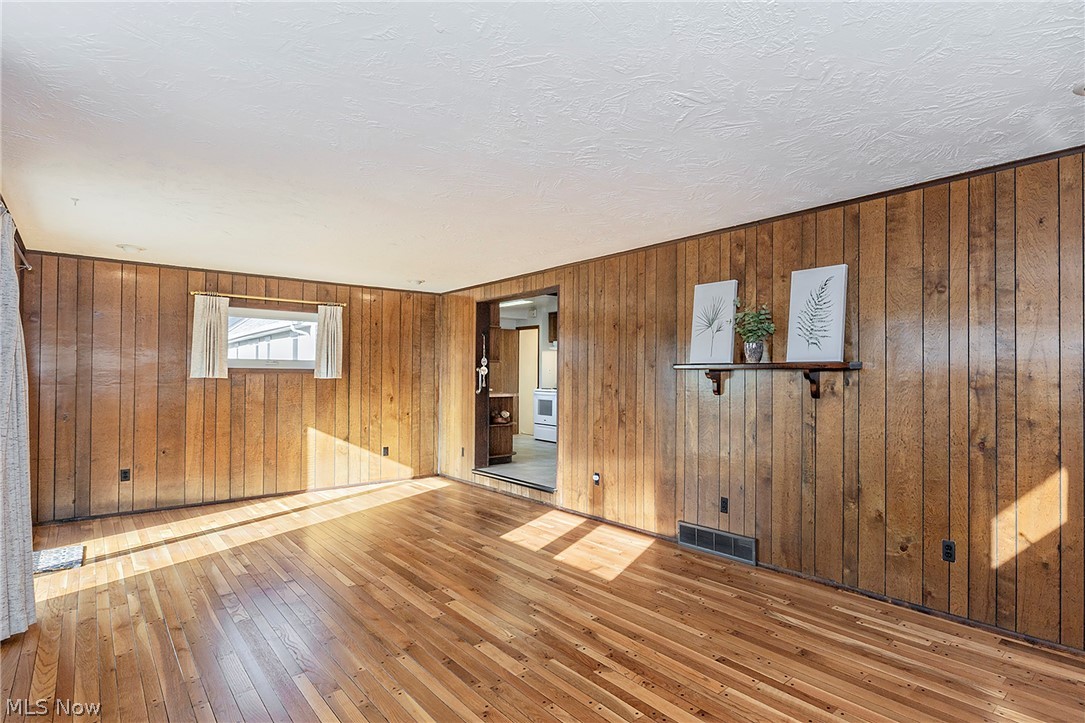 30104 Warren Road Wickliffe, OH 44092 - Photo 14 of 45 Wonderful space on the main level