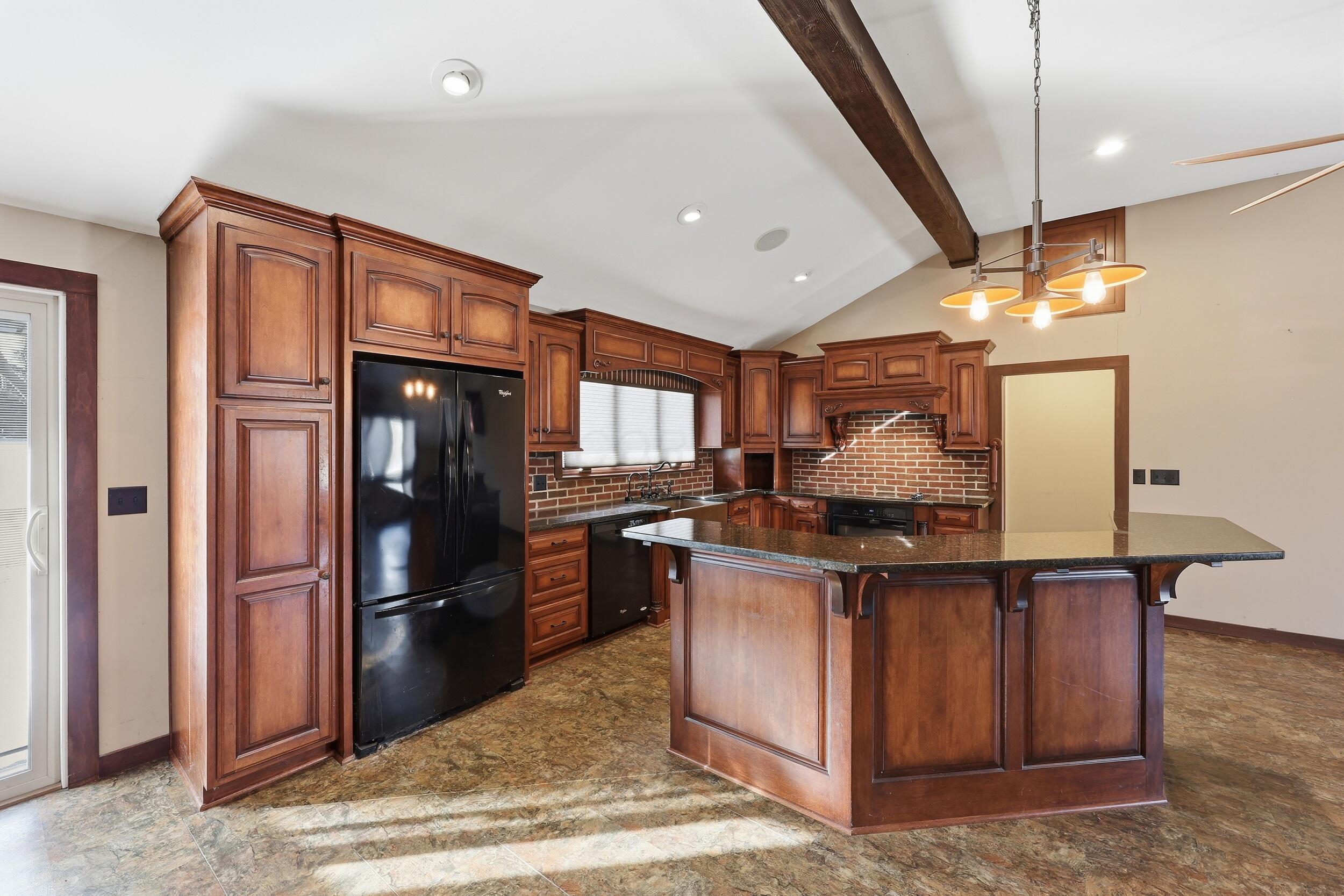 5370 Dublin Road Delaware, OH 43015 - Photo 13 of 50 Kitchen