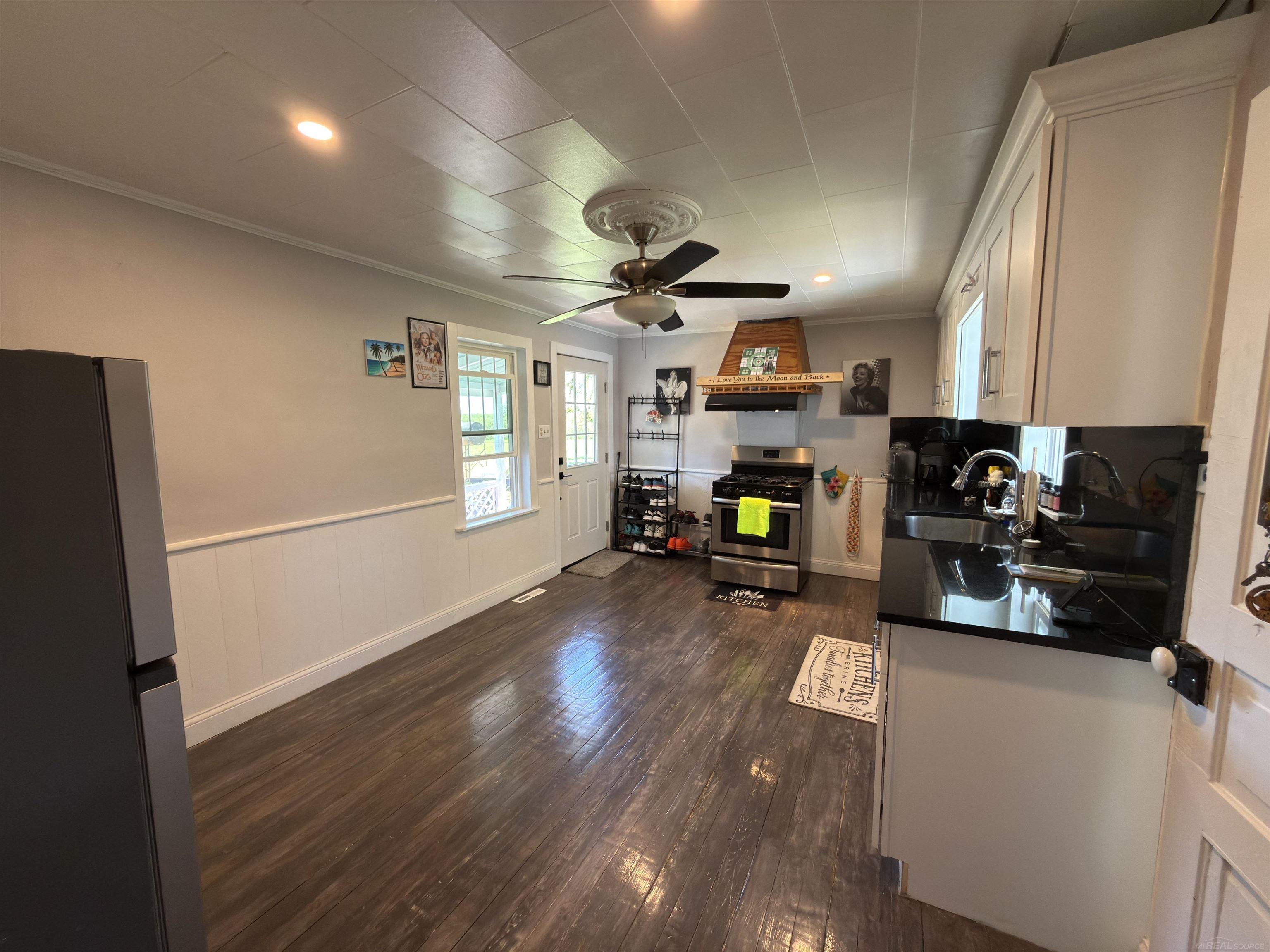 6474 Sanilac Road Carsonville, MI 48419 - Photo 3 of 19