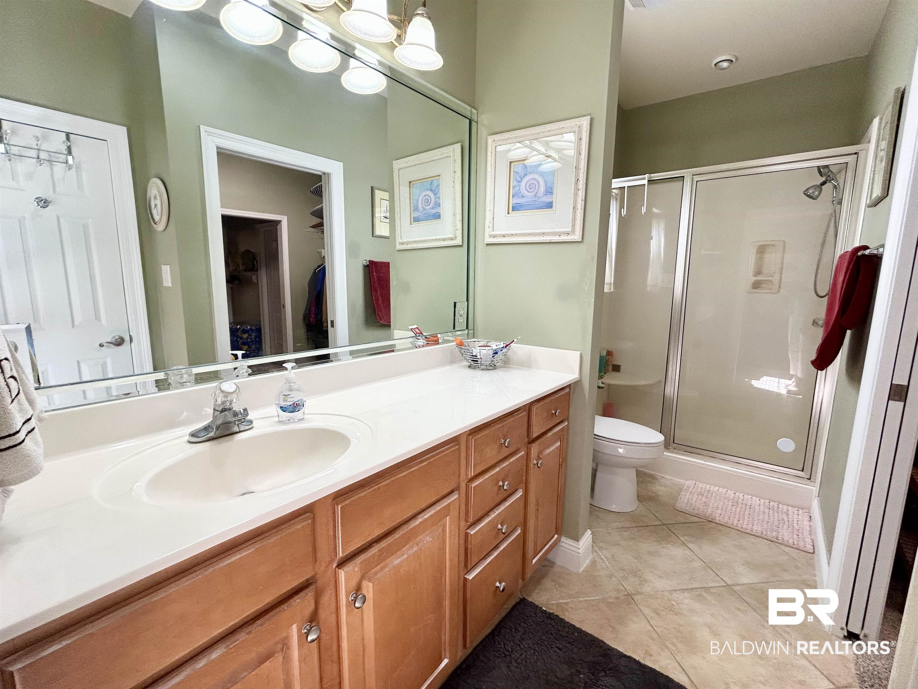 177 Mark Twain Loop Foley, AL 36535 - Photo 18 of 47 Primary Bath