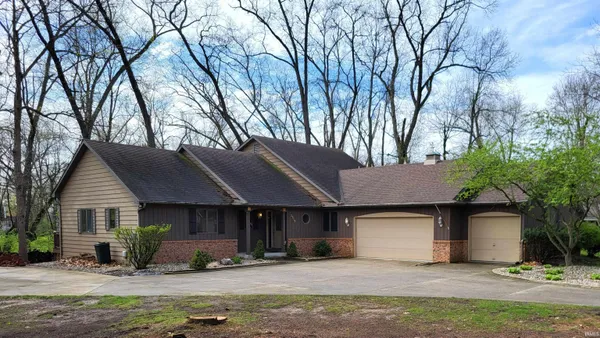 $424,900 | 2319 Grant Street, Elkhart, IN 46514