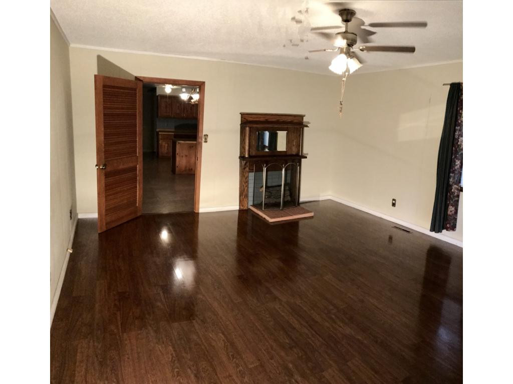 128 Winsor Road Erwin, TN 37650 - Photo 12 of 29 Photo 12