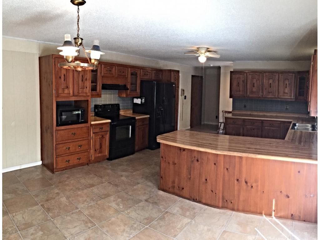128 Winsor Road Erwin, TN 37650 - Photo 8 of 29 Photo 8