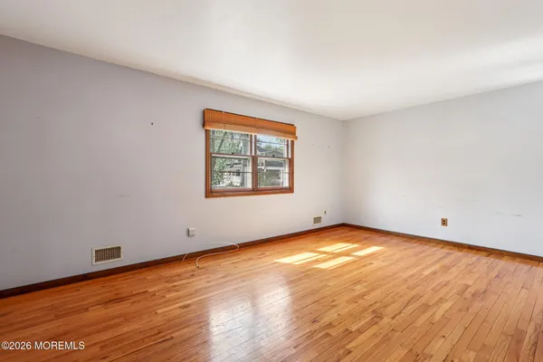 $999,999 | 22 Meadowbrook Avenue, Atlantic Highlands, NJ 07716