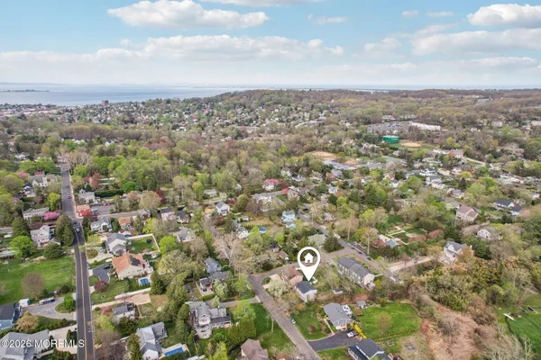 $999,999 | 22 Meadowbrook Avenue, Atlantic Highlands, NJ 07716