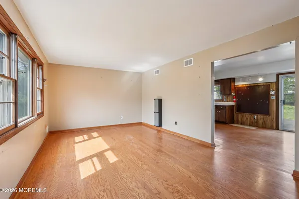 $999,999 | 22 Meadowbrook Avenue, Atlantic Highlands, NJ 07716