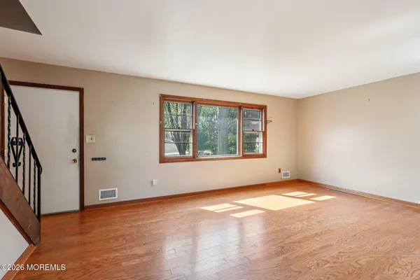 $999,999 | 22 Meadowbrook Avenue, Atlantic Highlands, NJ 07716