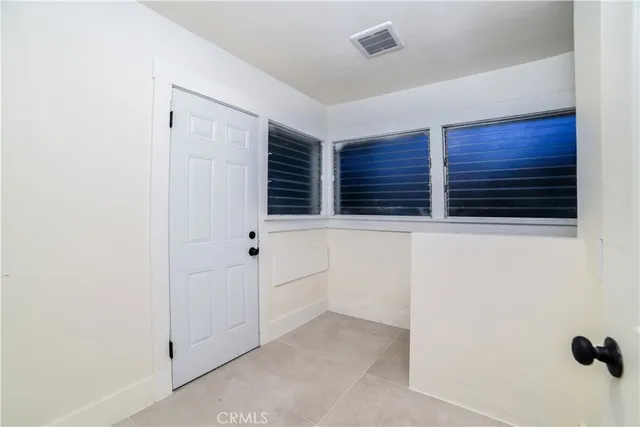 $1,169,900 | 748 North Kenmore Avenue, Los Angeles, CA 90029