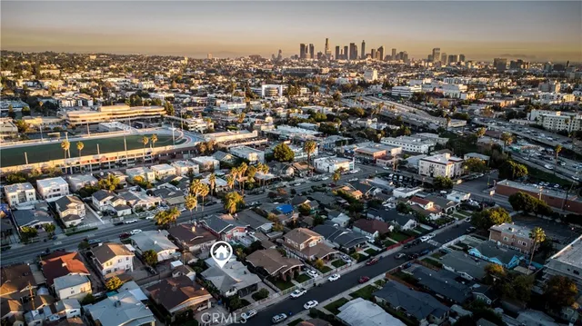 $1,169,900 | 748 North Kenmore Avenue, Los Angeles, CA 90029