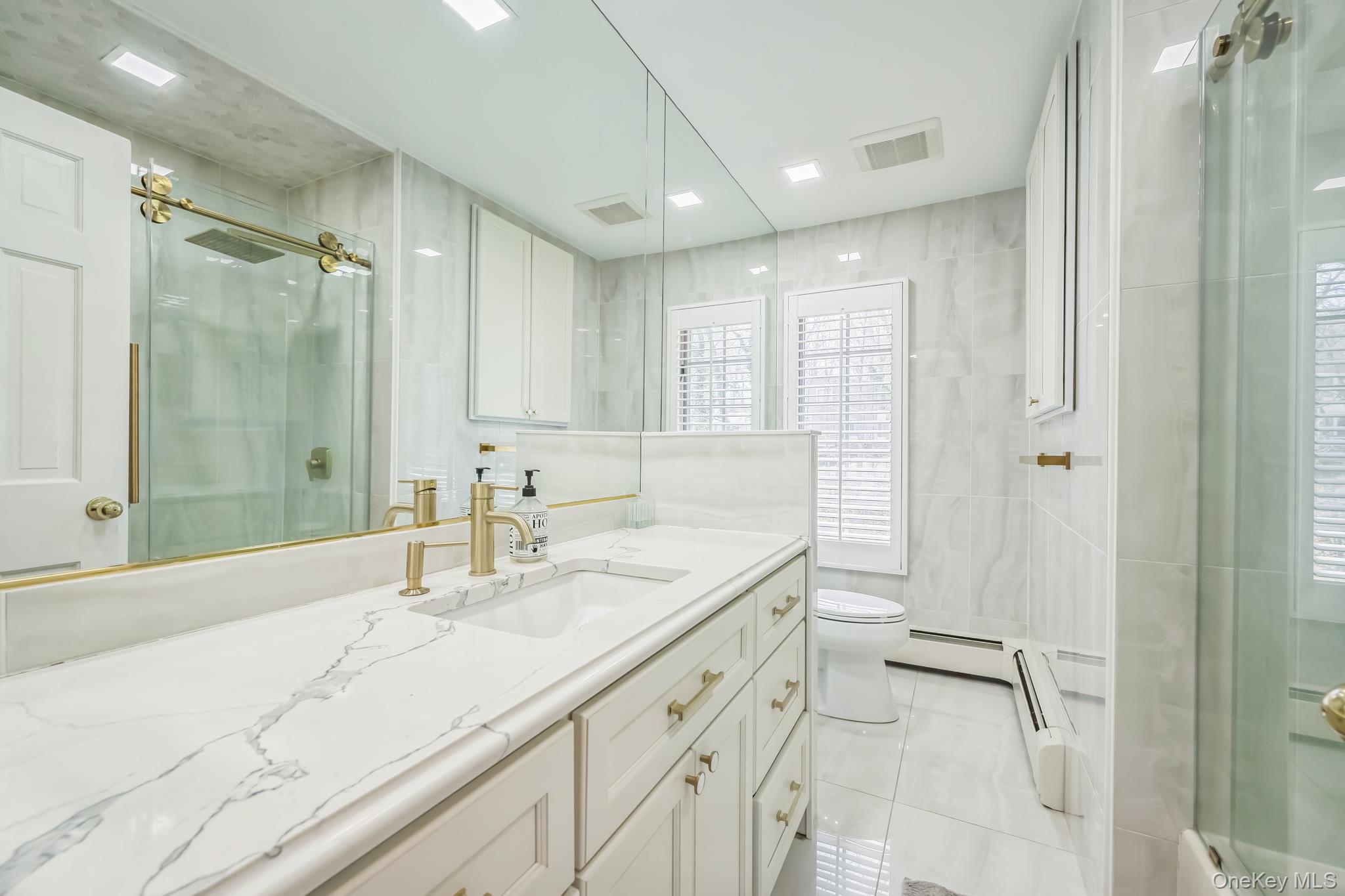 3 Glen Way Cold Spring Harbor, NY 11724 - Photo 19 of 34