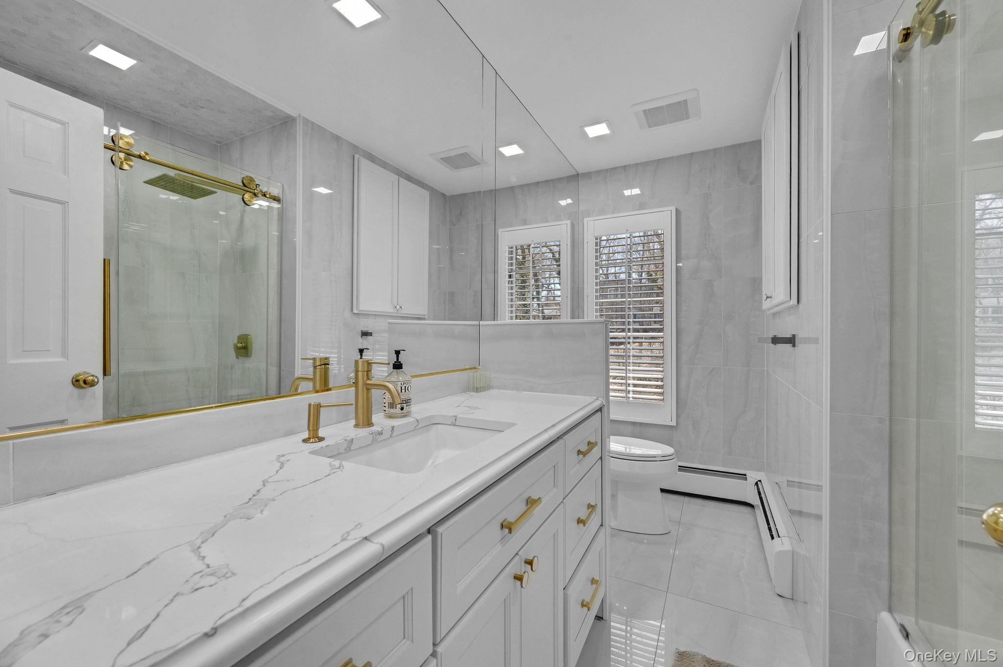 3 Glen Way Cold Spring Harbor, NY 11724 - Photo 23 of 34