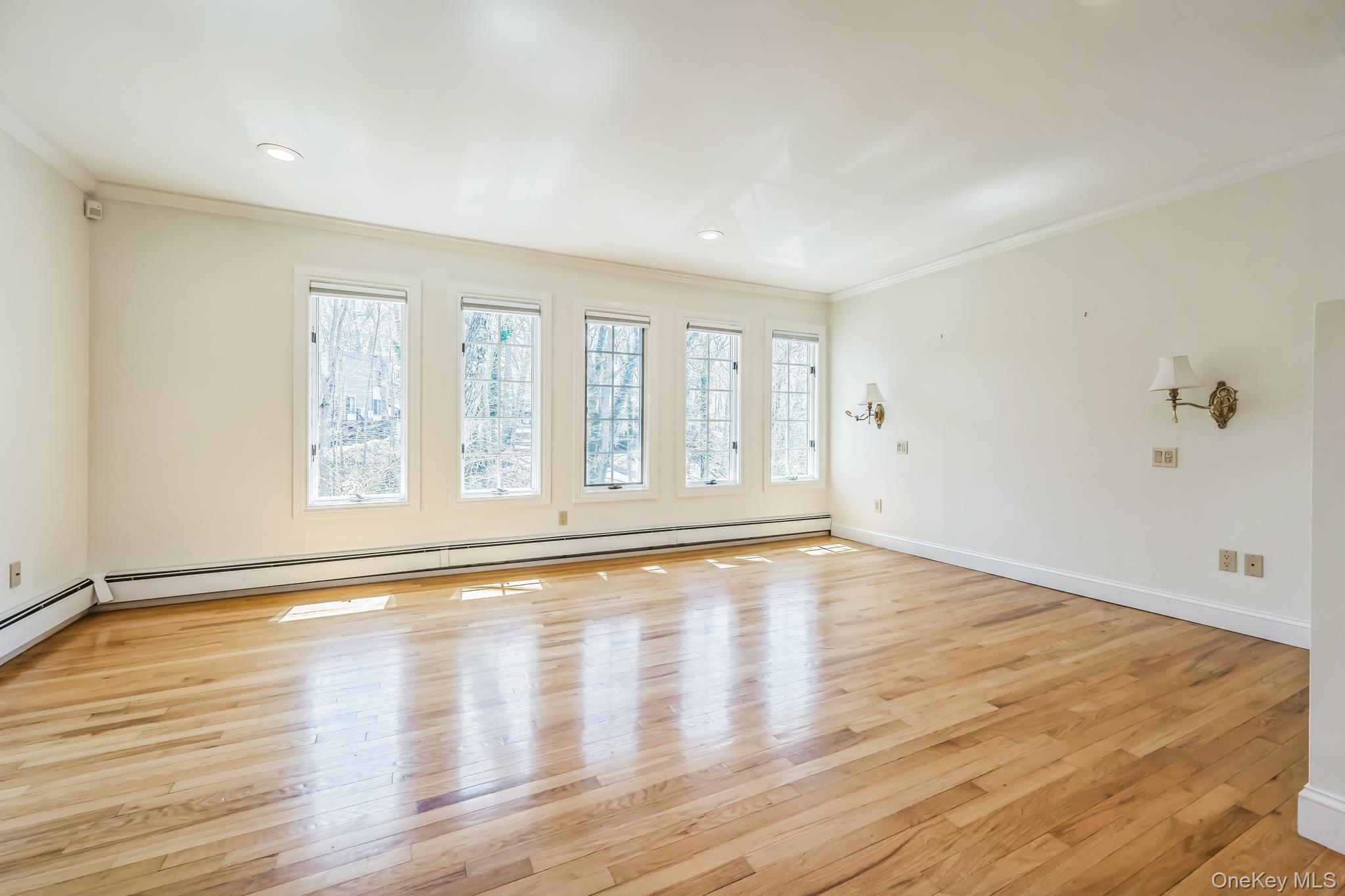 3 Glen Way Cold Spring Harbor, NY 11724 - Photo 27 of 34