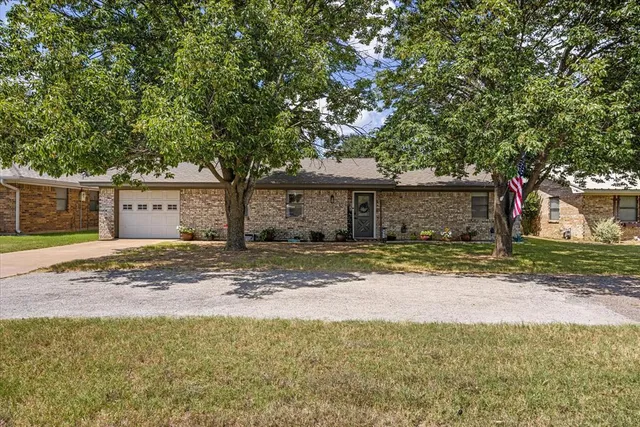 $267,500 | 999 West Lingleville Road, Stephenville, TX 76401