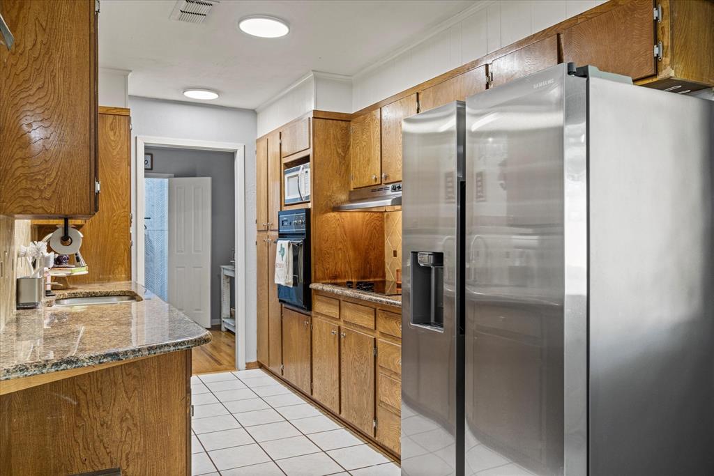 999 West Lingleville Road Stephenville, TX 76401 - Photo 6 of 29