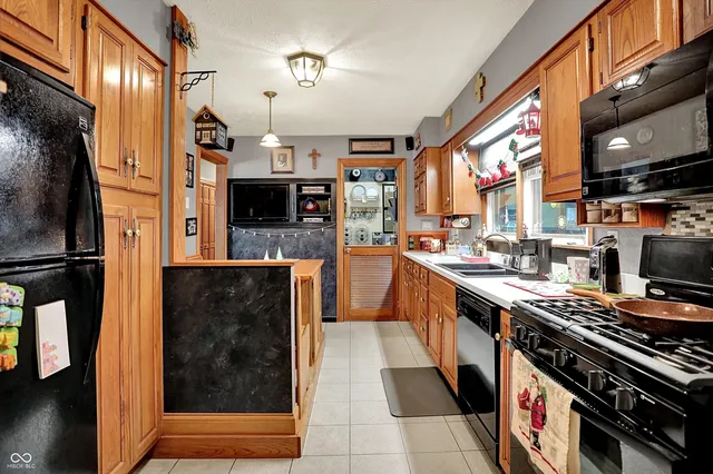 $229,000 | 307 Winfield Street, Greenfield, IN 46140