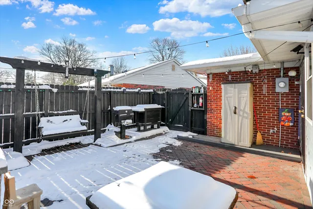 $229,000 | 307 Winfield Street, Greenfield, IN 46140