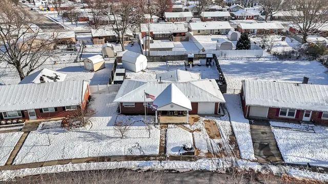 $229,000 | 307 Winfield Street, Greenfield, IN 46140