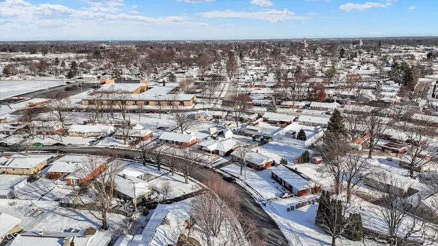 $229,000 | 307 Winfield Street, Greenfield, IN 46140