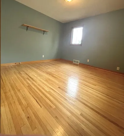 $173,500 | 1103 Amelia Avenue, Albert Lea, MN 56007