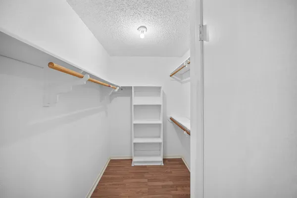 $1,895 | 6214 Gladewell Drive, Houston, TX 77072