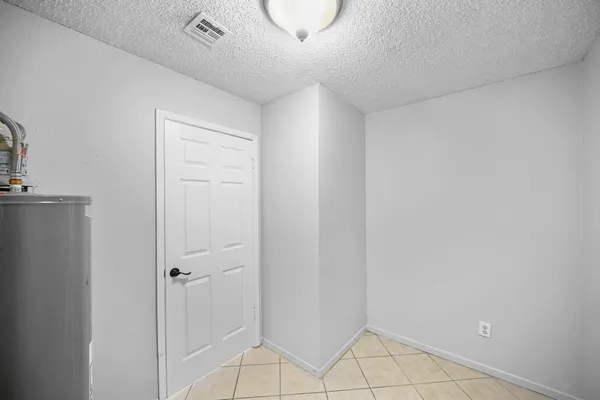 $1,895 | 6214 Gladewell Drive, Houston, TX 77072