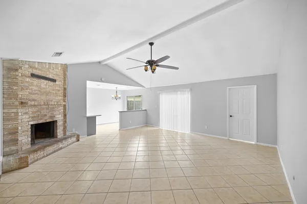 $1,895 | 6214 Gladewell Drive, Houston, TX 77072