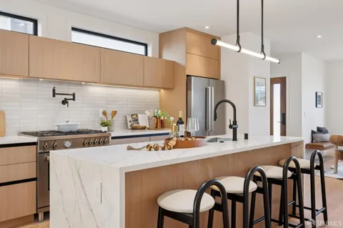 $1,495,000 | 907 Athens Street, San Francisco, CA 94112