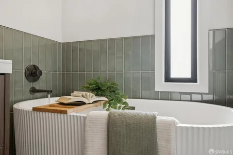 $1,495,000 | 907 Athens Street, San Francisco, CA 94112