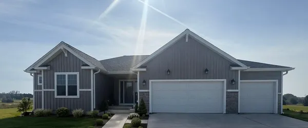 $449,900 | 622 Champions Court, Jefferson, WI 53549