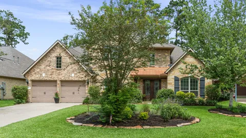 $900,000 | 23 Mariscal Place, The Woodlands, TX 77389