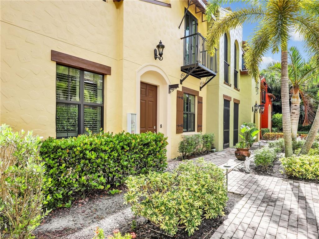 9066 Albion Lane North, Unit 5103 Naples, FL 34113 - Photo 2 of 40 front view of a house