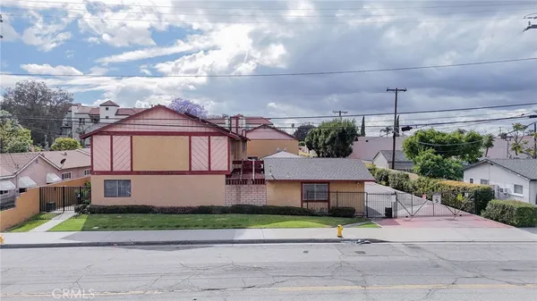 $515,000 | 12627 Woods Avenue, Unit 2, Norwalk, CA 90650