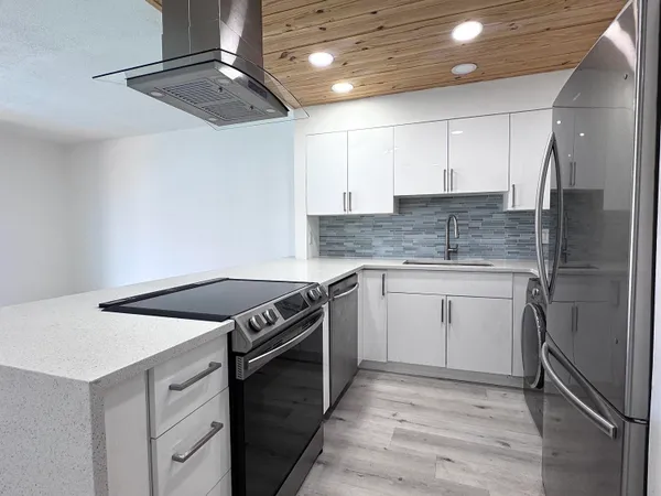 $1,975 | 342 Southwind Drive, Unit 222, North Palm Beach, FL 33408