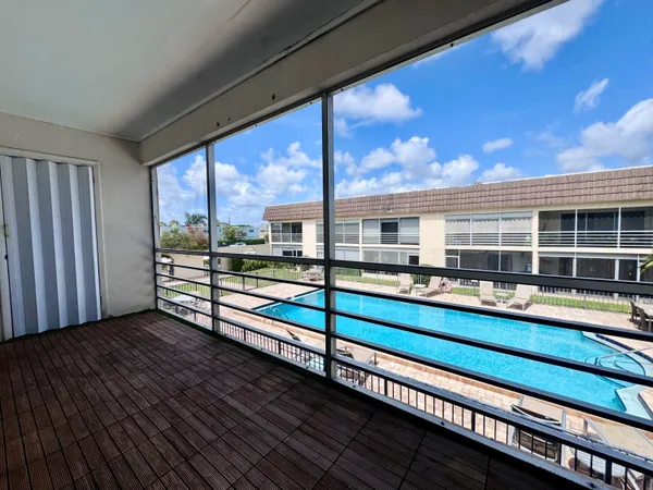 $1,975 | 342 Southwind Drive, Unit 222, North Palm Beach, FL 33408